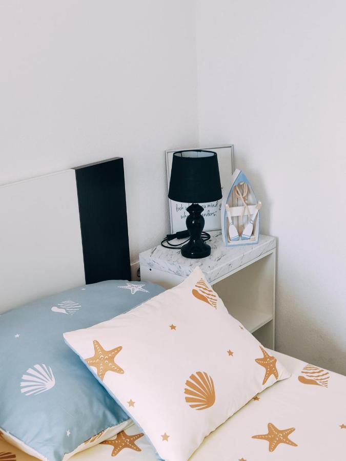 Apartmani Nada Mustapic เบรลา ภายนอก รูปภาพ